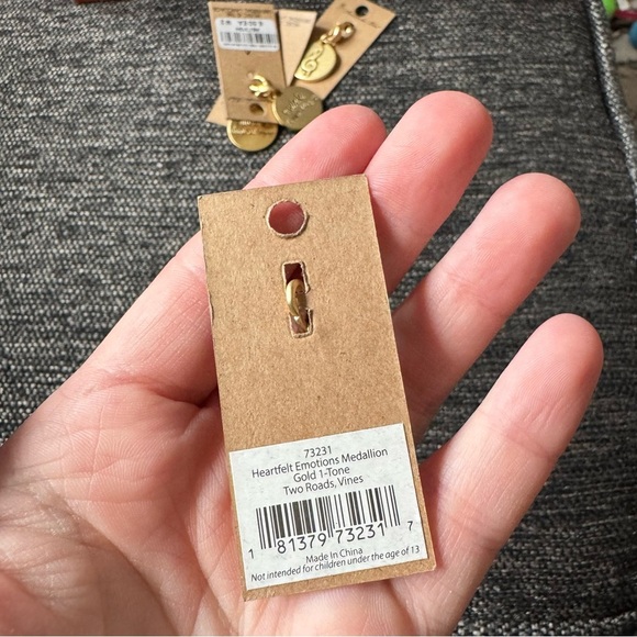 Amanda Blue Gold Charm Pendant - Picture 3 of 3